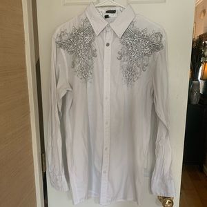 Buckle Embroidered Buttondown